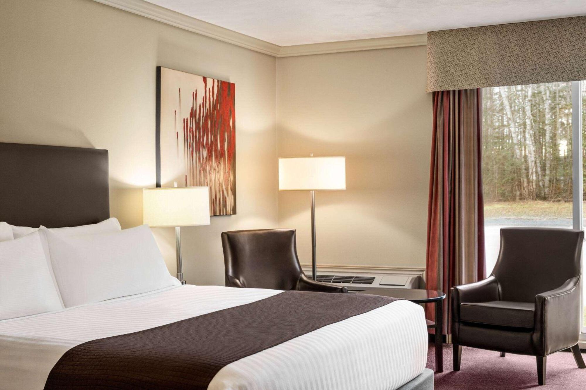 Atlantic Host Hotel, Trademark Collection By Wyndham Bathurst Eksteriør bilde