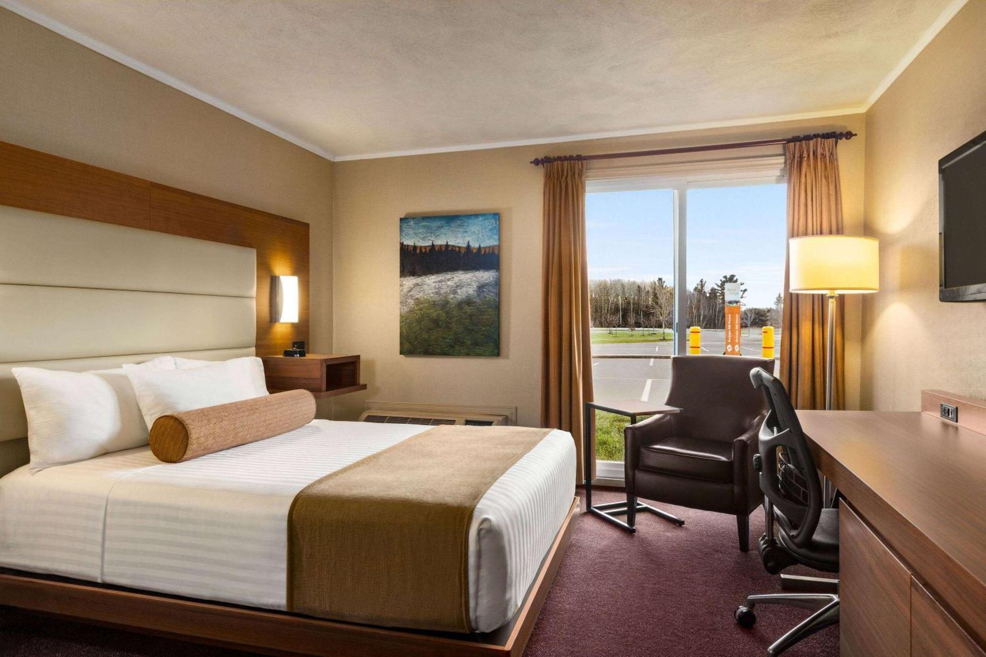 Atlantic Host Hotel, Trademark Collection By Wyndham Bathurst Eksteriør bilde